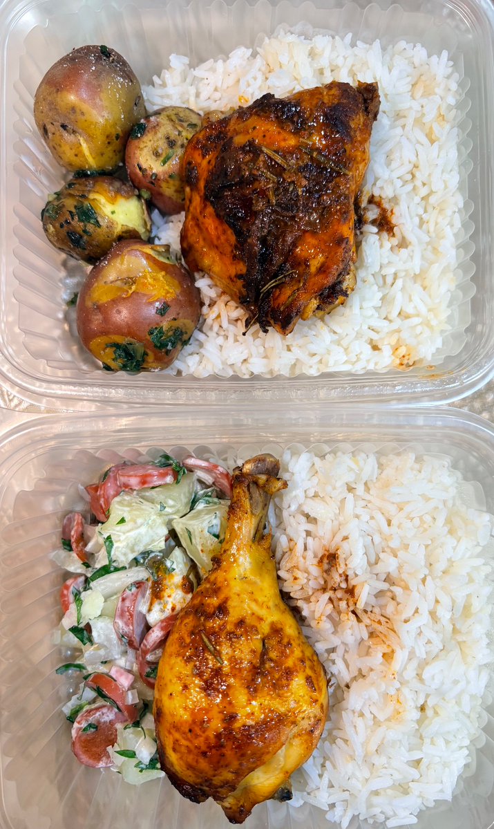 des_humanizado's tweet photo. Estas fueron las opciones de almuerzo de hoy, gracias a todos los que compraron, espero que hayan disfrutado 🫶🏼
Prdon a los que no llegué a responder, pero por favor mientras más antes separen o confirmen nos agilizan muchísimo! Hasta el lunes 🙌🏼 https://t.co/asnKDipKF1