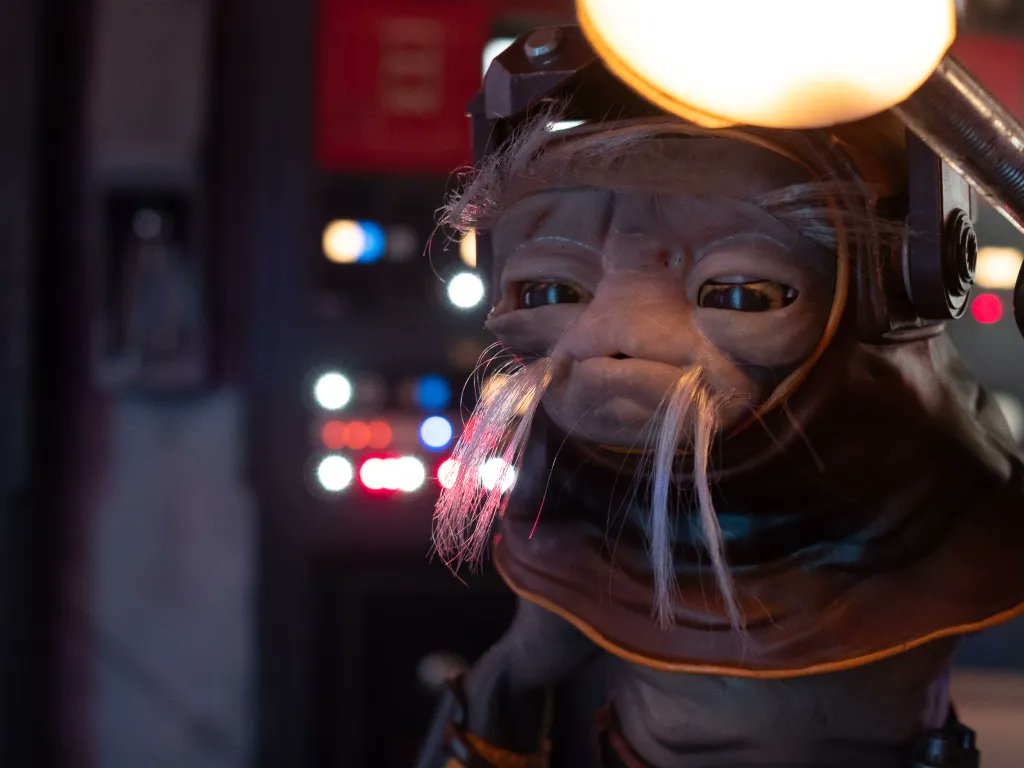 ILMVFX's tweet photo. Stepping into the Hideout feels like stepping right into a Star Wars movie. From the title crawl greeting newcomers to the ambient engine sounds in the background almost everything you see or touch came from a film set. Explore the incredible maker-built space hidden inside Industrial Light & Magic. Read the full story on Make Magazine: https://t.co/3l0QsAJZn7