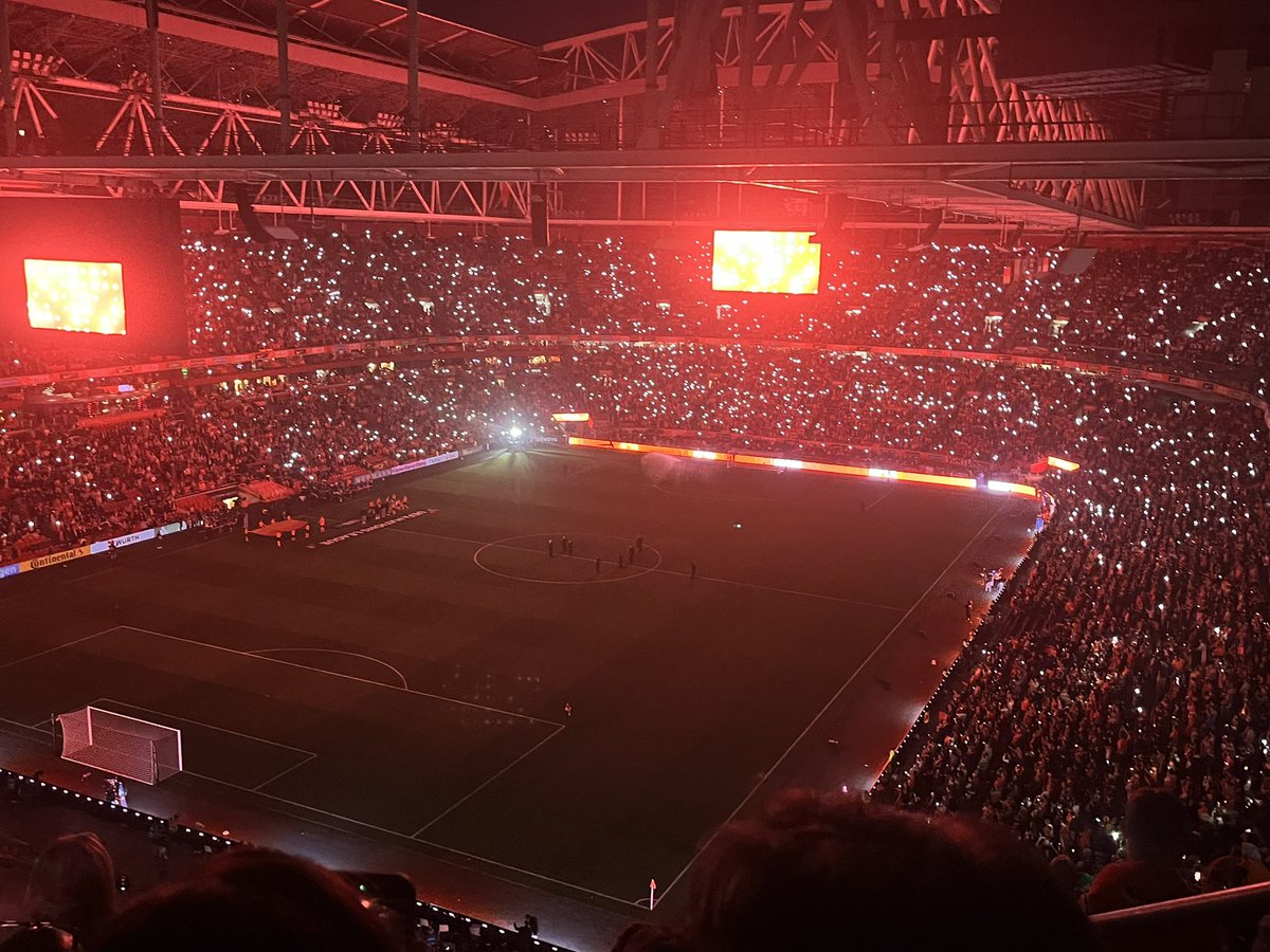 Kenny1993NL's tweet photo. 🇳🇱 Nederland 1-1 Duitsland 🇩🇪
Geen selfie met een oud-voetballer, maar wel genoten van de mooie assist van debutant Ruben van Bommel bij de eveneens mooie 1-1 van Cody Gakpo in de ArenA. 💪🧡
#NEDDUI #NEDGER #UNL #NationsLeague https://t.co/c8mw5M72gI