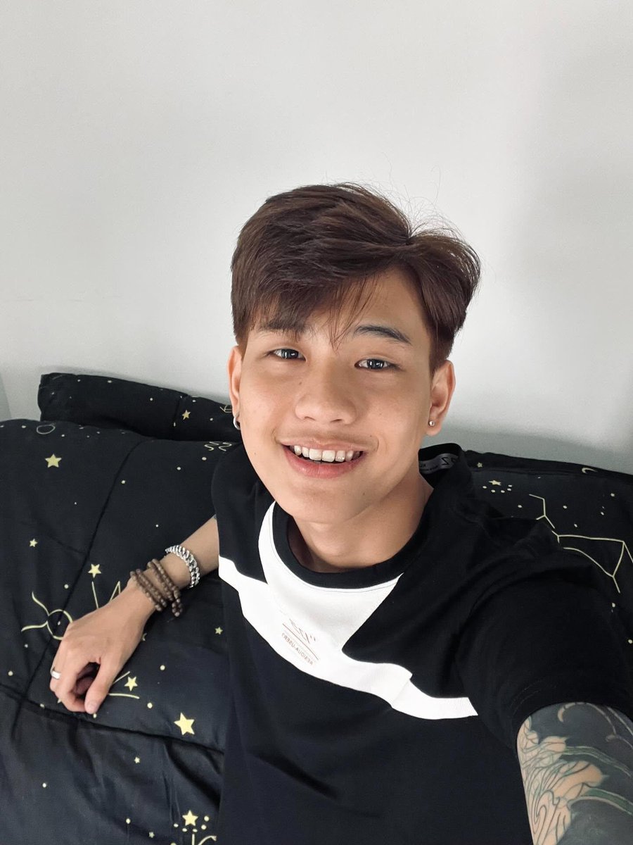 cutikobx08's tweet photo. Hoàng Anh 2k4 lộ nữa rồi 

Link video : https://t.co/KKXLPEBWl1 https://t.co/WFWJqLXyIY