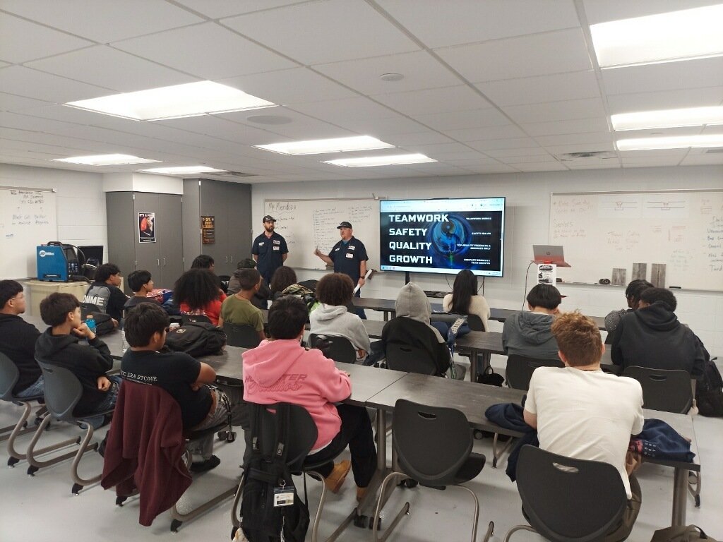 msdwarren's tweet photo. From College &amp; Career GO! Week to Indiana Food Day, our students explored new opportunities, made local connections, and gained experiences that are preparing them for bright futures. 🖤💛 https://t.co/jFJJtPBViB