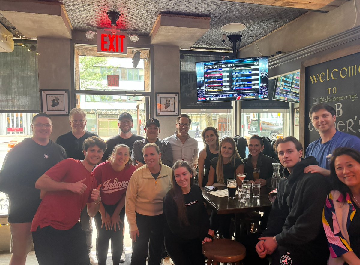 TicketManager's tweet photo. 19 years of TicketManager! 🎉

Our LA, Arizona, and New York offices each hit their local courts for a September Company Happy Hour of pickleball. 🏓 Amazing team, and we're just getting started.

#TicketManager #TicketsMeanBusiness https://t.co/WtpQrfkG41