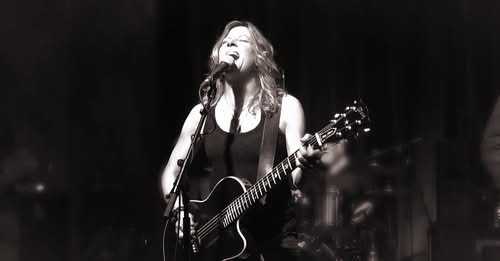 michellemaloner's tweet photo. So excited to be with Trina Meade at @eddiesattic tomorrow night (9/26)! Get details and tickets at the SHOWS link in my bio and come see us!!! #livemusic #eddiesattic #georgiamusic #georgiamusician #singersongwriter #michellemalonemusic https://t.co/dDQ8LHLICm
