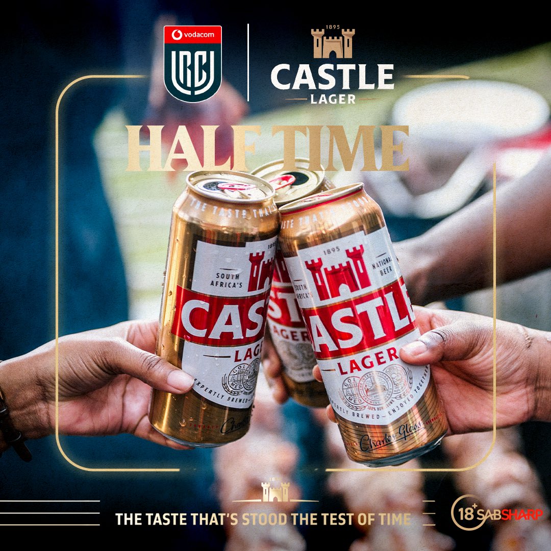 CastleLagerSA's tweet photo. KE HALF-TIME. PASS THE MIC, MAJITA. 🎙️

If you had 30 seconds in the DHL Stormers changing room, what would you tell the boys before they head back out?

No coaching licence required. 😂

Drop your BEST team talk speech below. 

Let’s hear it.👂

@Vodacom #URC https://t.co/FWtnbHgCik