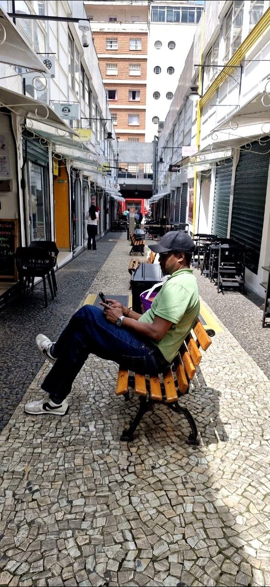 JFCosta249's tweet photo. The world is moving fast.
Sometimes, the most powerful thing you can do is stop. No meeting. No deadline. No destination.
Just a moment to breathe, observe, and be present. From the streets of São Paulo 🇧🇷 to every corner of Africa 🌍, Europe 🇪🇺, America 🇺🇸 and Asia 🌏 https://t.co/0rNFaY7KiE