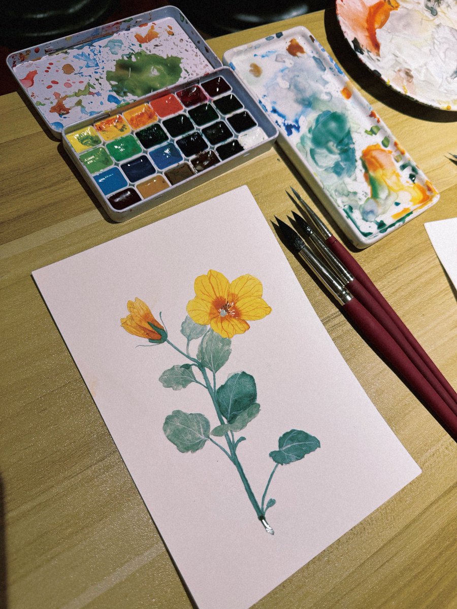 FabiolaMckrjji's tweet photo. Trying watercolor doodling for the first time—no fancy skills needed, just grab a brush and have fun!  What tiny hobby will you try today https://t.co/uxfPVxx27u