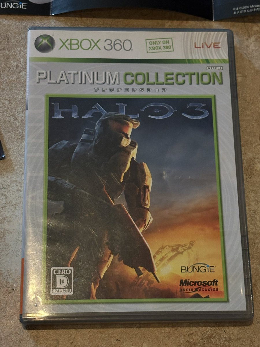 MrRaiiin's tweet photo. in honor of Halo 3’s birthday i figured i’d show off my Japanese copy of the game, which i coincidentally received today https://t.co/wBofXr5ZHd