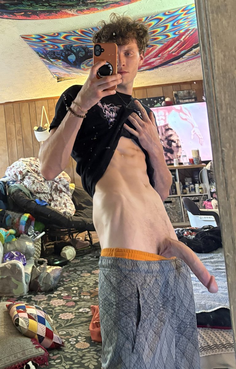 devinlowerybwc's tweet photo. Feeling big today https://t.co/zD9yCHxecl