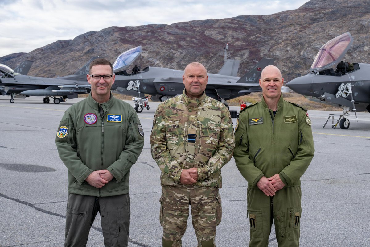 NORADCommand tweet picture