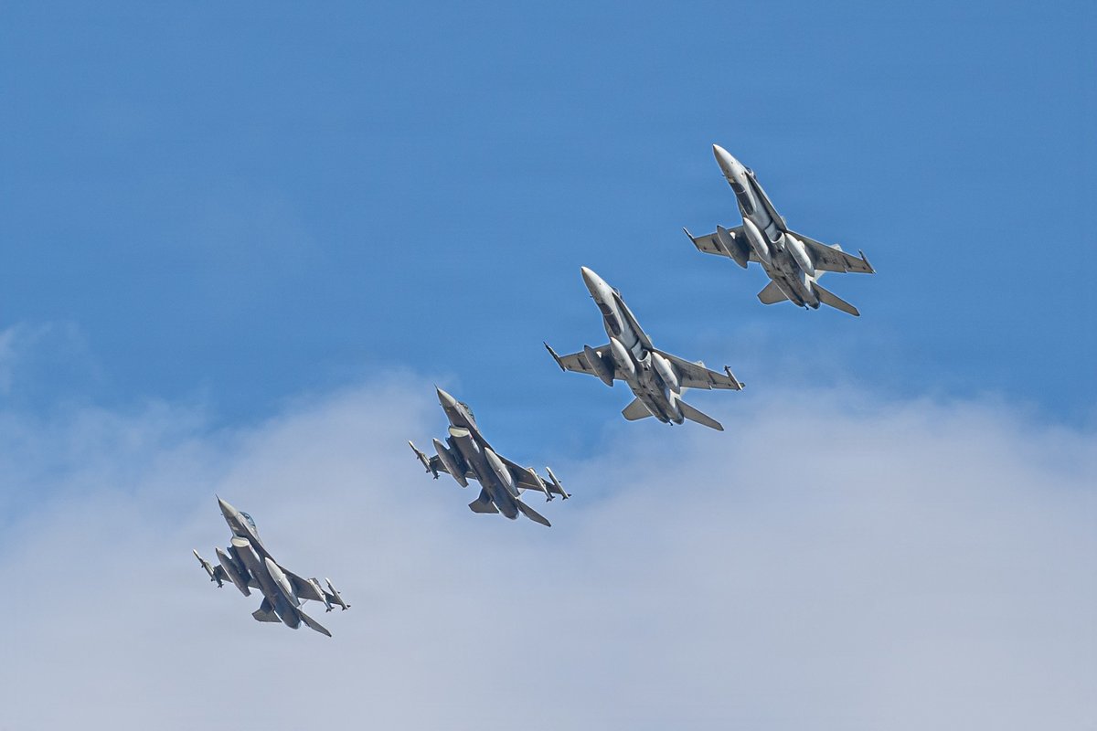NORADCommand tweet picture