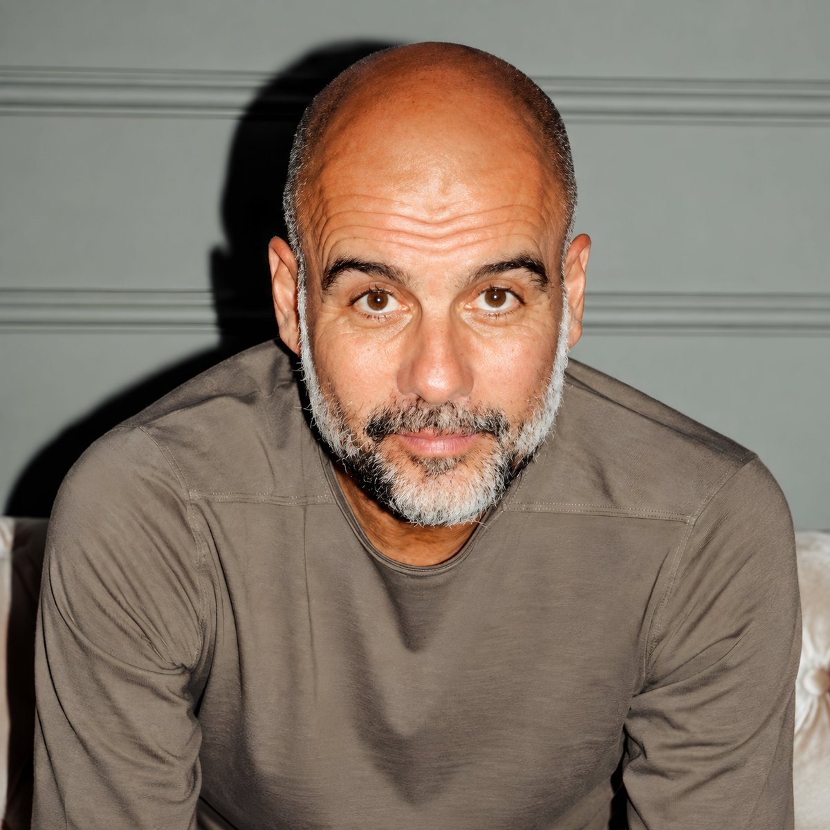 futbalsa's tweet photo. 🇪🇸🚨 | 𝘽𝙍𝙀𝘼𝙆𝙄𝙉𝙂: Pep Guardiola is now the manager linked to two of football’s biggest controversies.

🔵 Barcelona’s Negreira case — involving payments to a former refereeing chief.

🔵 Manchester City’s 115-case saga — with City reportedly found guilty of 114 charges. https://t.co/cRI2uDplMj