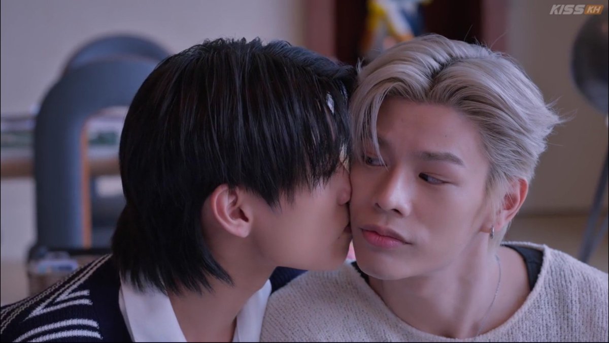 teeteeporuwu's tweet photo. YO ME ENAMORÉ ANTES K ELLOS

THE CROW CLUB EP2
#อีกาสมาคมEP2 https://t.co/gPhPkquwUR