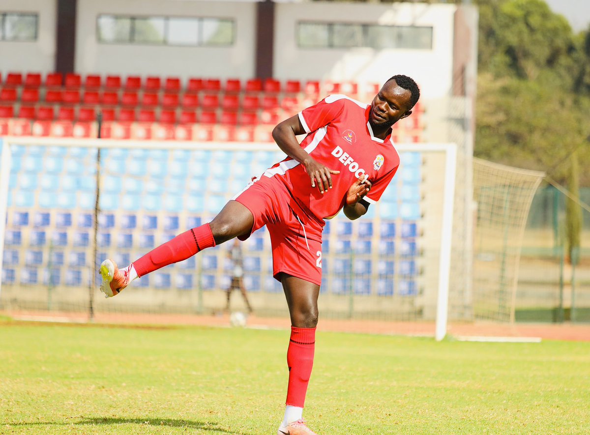 KenOwino18's tweet photo. Letβs go
@UlinziStarsFC
ReadyπͺπΏ
#GBUS
@FootballKe_90 https://t.co/pfAav153mu