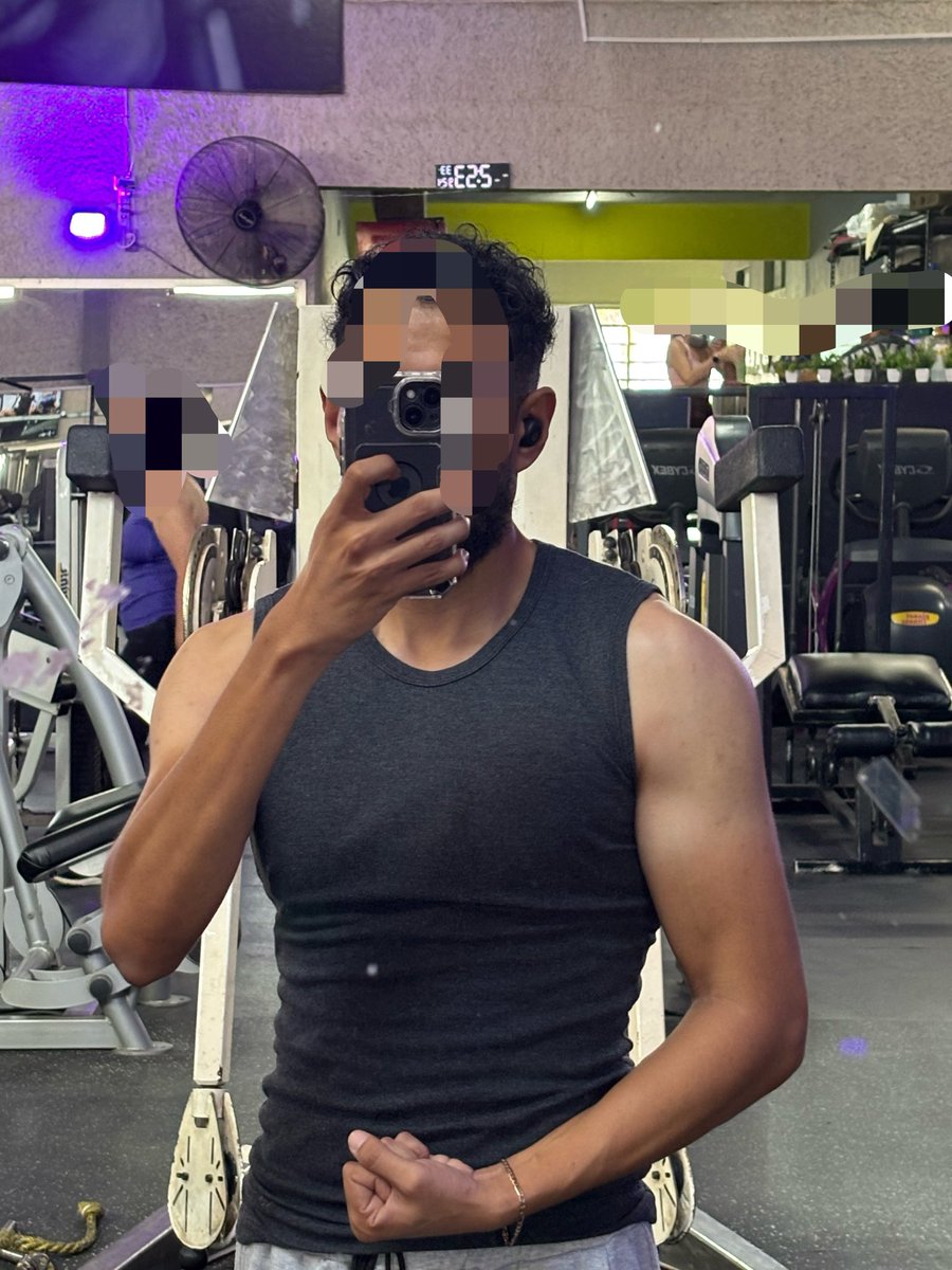 amantedis's tweet photo. Se entrenó y muy bien… 
Solo falto quien para hacer cardio https://t.co/pOsFl3OWeJ