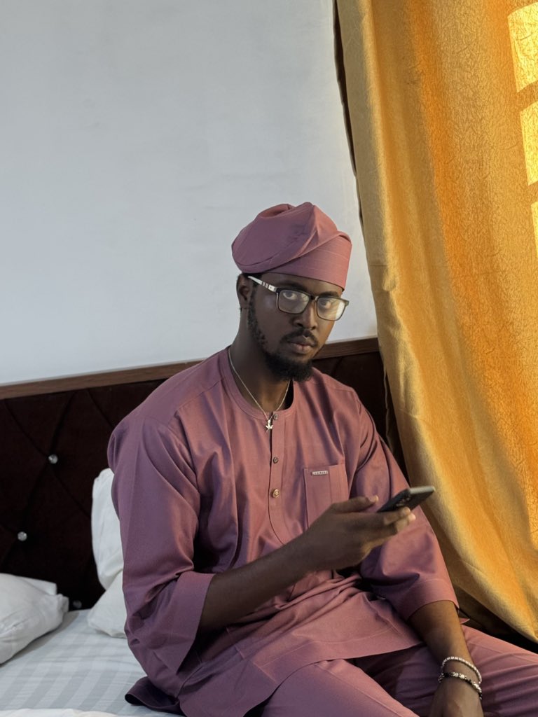 AgbaChadox's tweet photo. Give me a Yoruba Name. 

Outfit from @ViceVictor10240 https://t.co/Iv7UEPziC7