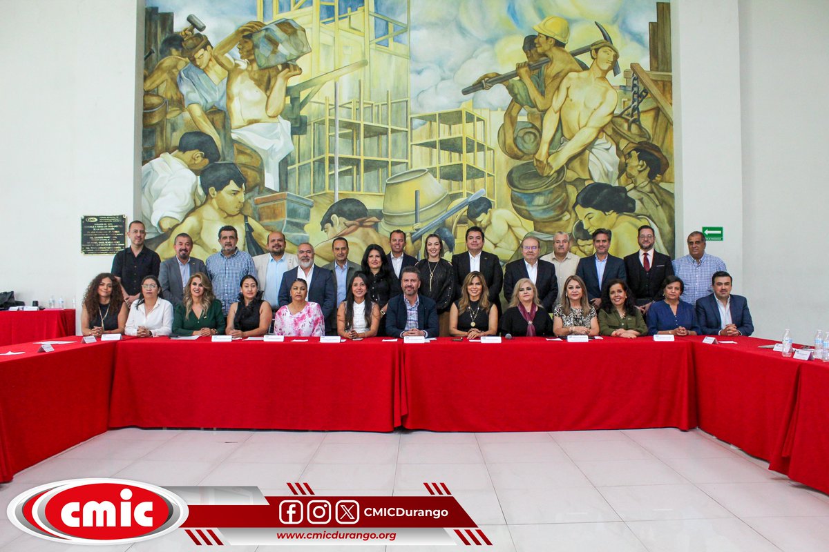 cmicdurango's tweet photo. 🤝 Juntos impulsamos el desarrollo del sector productivo. Participamos en la Sesión Ordinaria del CCE Durango, encabezada por Raúl Montelongo, reafirmando nuestro compromiso con la colaboración y el crecimiento de la industria de la construcción. 🏛️🏗️ #CCEDurango #CMIC #Durango https://t.co/gVbpZ89BLB
