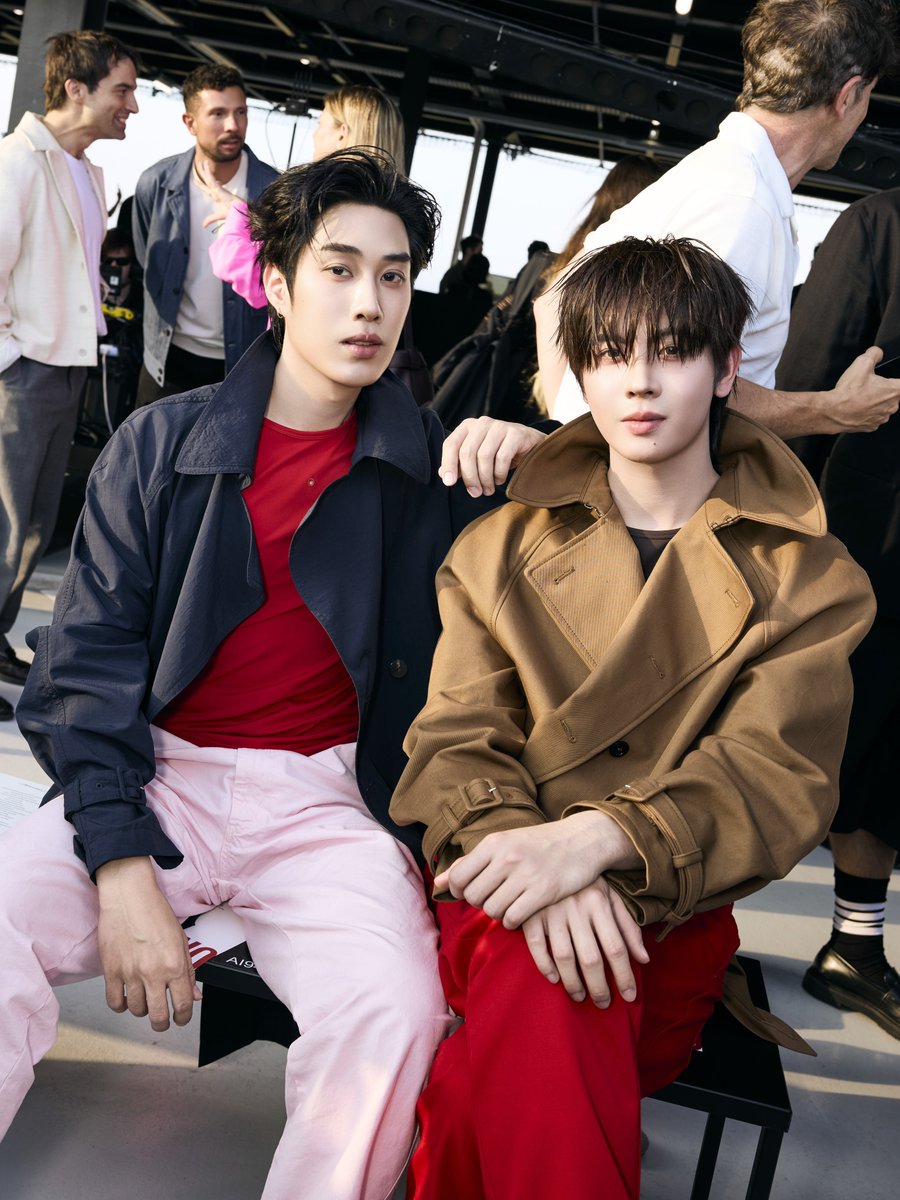 DomundiTV's tweet photo. A MOSCHINO FINALE ✍🏼

Our sincere thanks to MOSCHINO for welcoming Tle @TLE_mtm and FirstOne @firstone_wnk to the SS 2027 Show in Milan.

A memorable experience shared with the creative team behind the house, celebrating MOSCHINO’s distinctive vision and the artistry of its latest collection. Grateful to MOSCHINO for making this Milan Fashion Week experience truly special. 

TLE FIRSTONE AT MFW 2027
#MOSCHINOSS27xTLEFIRSTONE
#MOSCHINO @Moschino
#TLE_mtm #Firstone