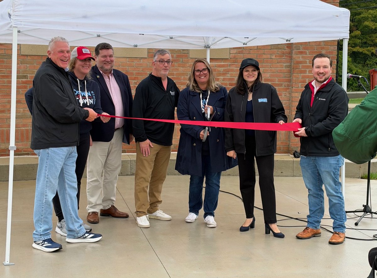 RepHaleyStevens's tweet photo. Wixom will always hold a special place in my heart! ❤️ 

So great to join Mayor Beagle and local leaders last weekend to open up the new West End Commons that I helped secure federal funding for two years ago. The future is bright for downtown Wixom. https://t.co/HrbGy7X86J