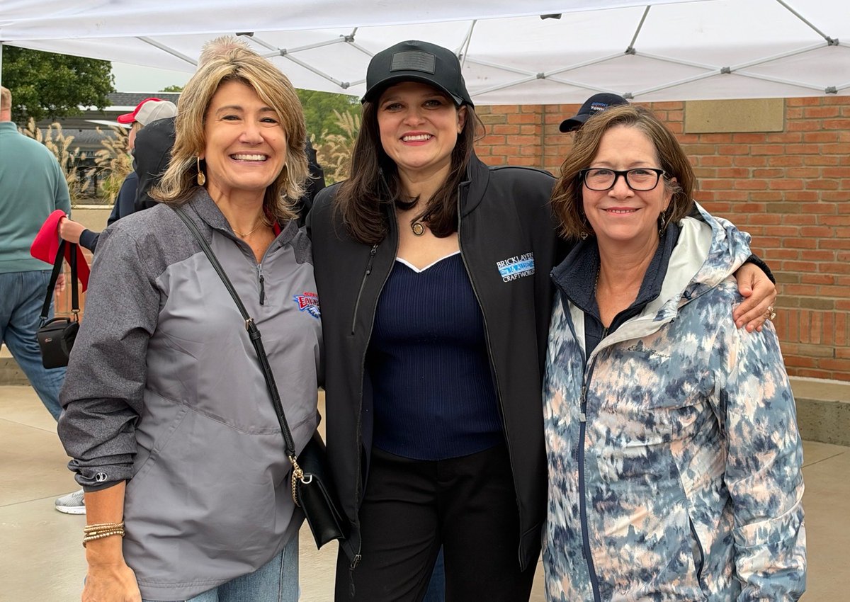 RepHaleyStevens's tweet photo. Wixom will always hold a special place in my heart! ❤️ 

So great to join Mayor Beagle and local leaders last weekend to open up the new West End Commons that I helped secure federal funding for two years ago. The future is bright for downtown Wixom. https://t.co/HrbGy7X86J