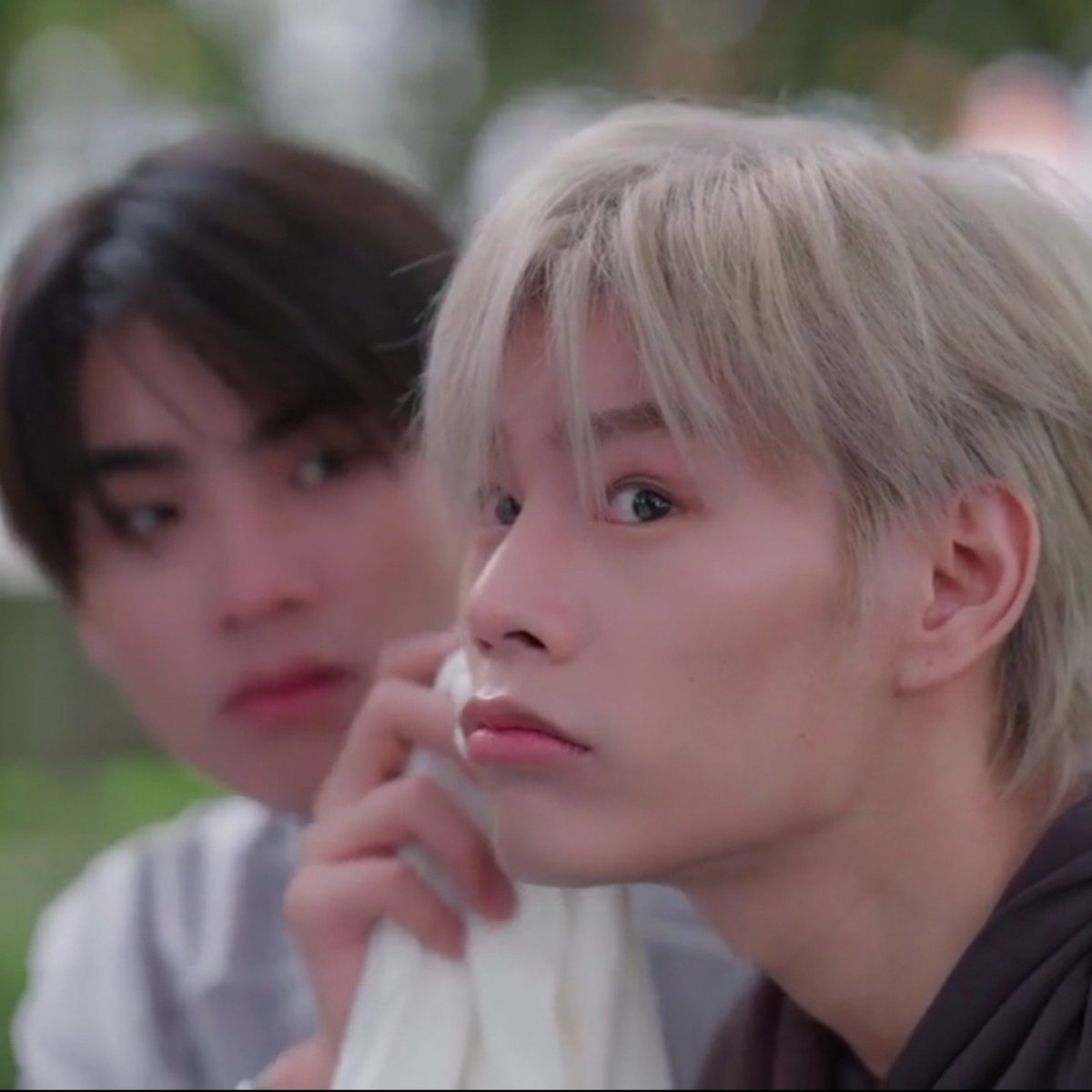 teeteeporuwu's tweet photo. TONTITOS ( ⸝⸝･̆⤚･̆⸝⸝)

THE CROW CLUB EP2
#อีกาสมาคมEP2 https://t.co/mBNgBNHuSC
