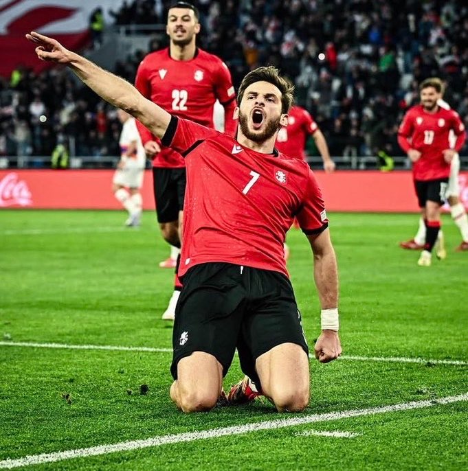 TheHateCentral2's tweet photo. Kvariano Diaz vs Northern Ireland:

0 Goals/Assists
1 Penalty Miss
2/7 Dribbles Completed 
15 Possessions Lost

ABRACAKVARA 💨💨💨 https://t.co/JpY87zLrsJ