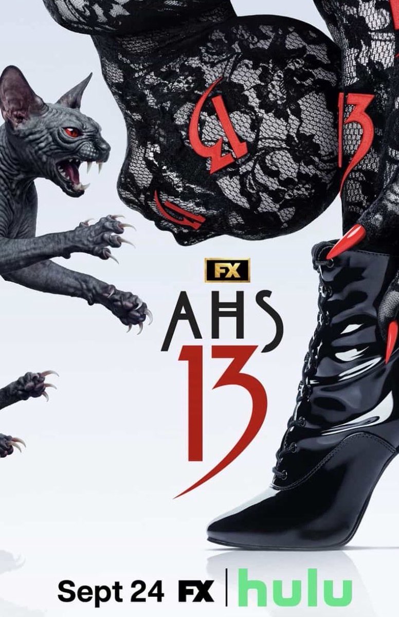 TheBeeOnTheMoon's tweet photo. Fallait nous servir tous les episodes les 2 weekends avant #Halloween . Les épisodes sont trop court !!! Pourquoi ?? L’ambiance revenait un peu aux premieres saison dans ces premiers épisodes mais ça va trop vite ! Argh !😡#AHS #AHS13 https://t.co/5QFPF5vPac