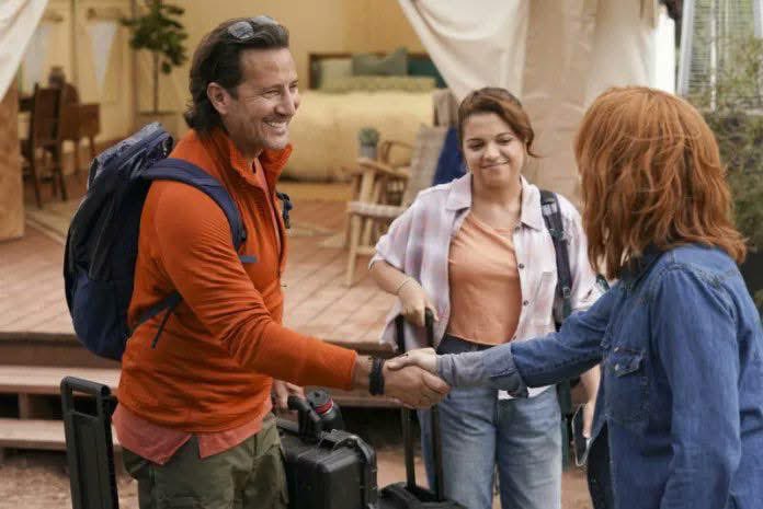 cusickgallery's tweet photo. #FBF to 2022 and the season 3 premiere of #BigSky with Ian as #AveryMcCallister 
#HenryIanCusick https://t.co/9dseCov9OV