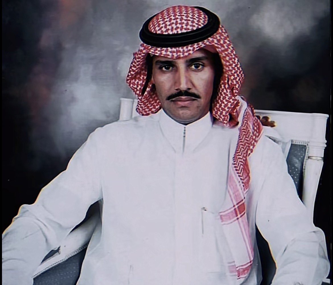 1r__e8's tweet photo. @amerhawy @RotanaLive @madridi515 @beyon_aldana @KUhp2222 لبي زين كله ابو نايف https://t.co/wM7g7GJSox