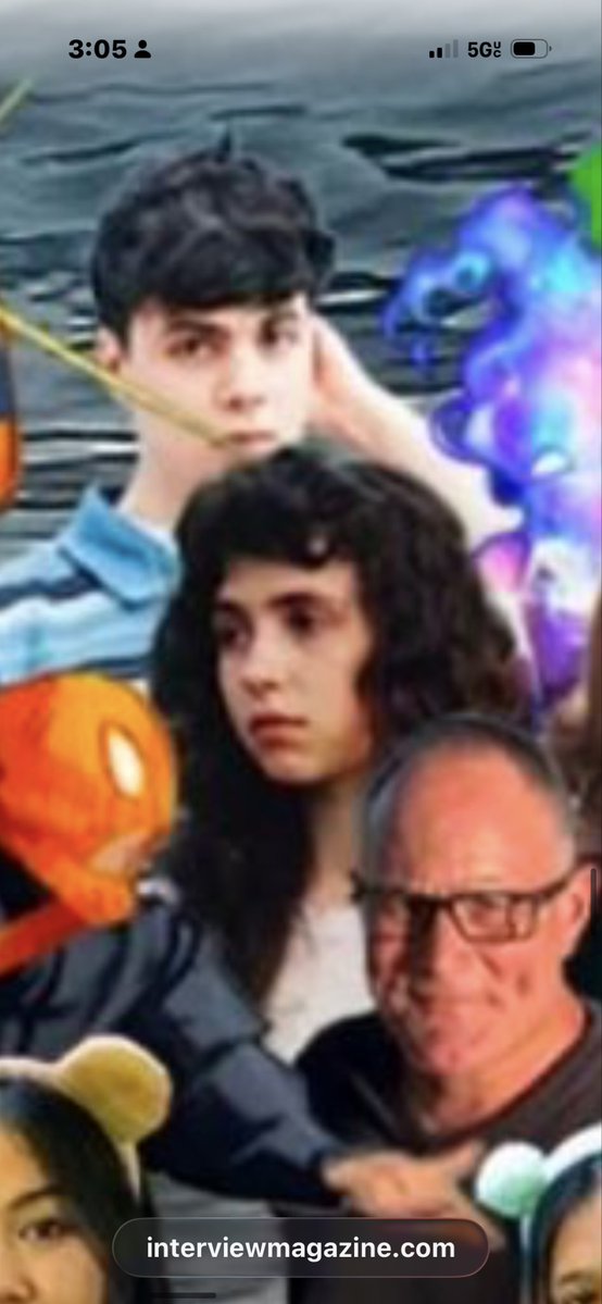 Froggety1's tweet photo. ANTHONY IS A LOVE IS WAR, LAUFEY, CLAIRO, AND BEABADOOBEE FAN https://t.co/OEbHNxxfBe