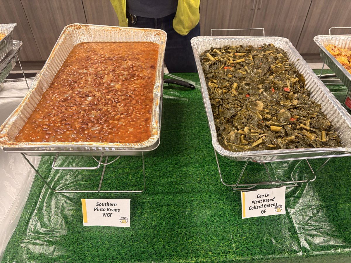 getrepowered's tweet photo. We may be closed for the rest of the day, but nothing brings a team together like good food and well-earned wins! This afternoon, we gathered for our monthly celebration lunch catered by the amazing @soulbowlmn!
#TeamCulture #MonthlyCelebration #SoulBowl #TeamAppreciation https://t.co/shRNpyQVvo