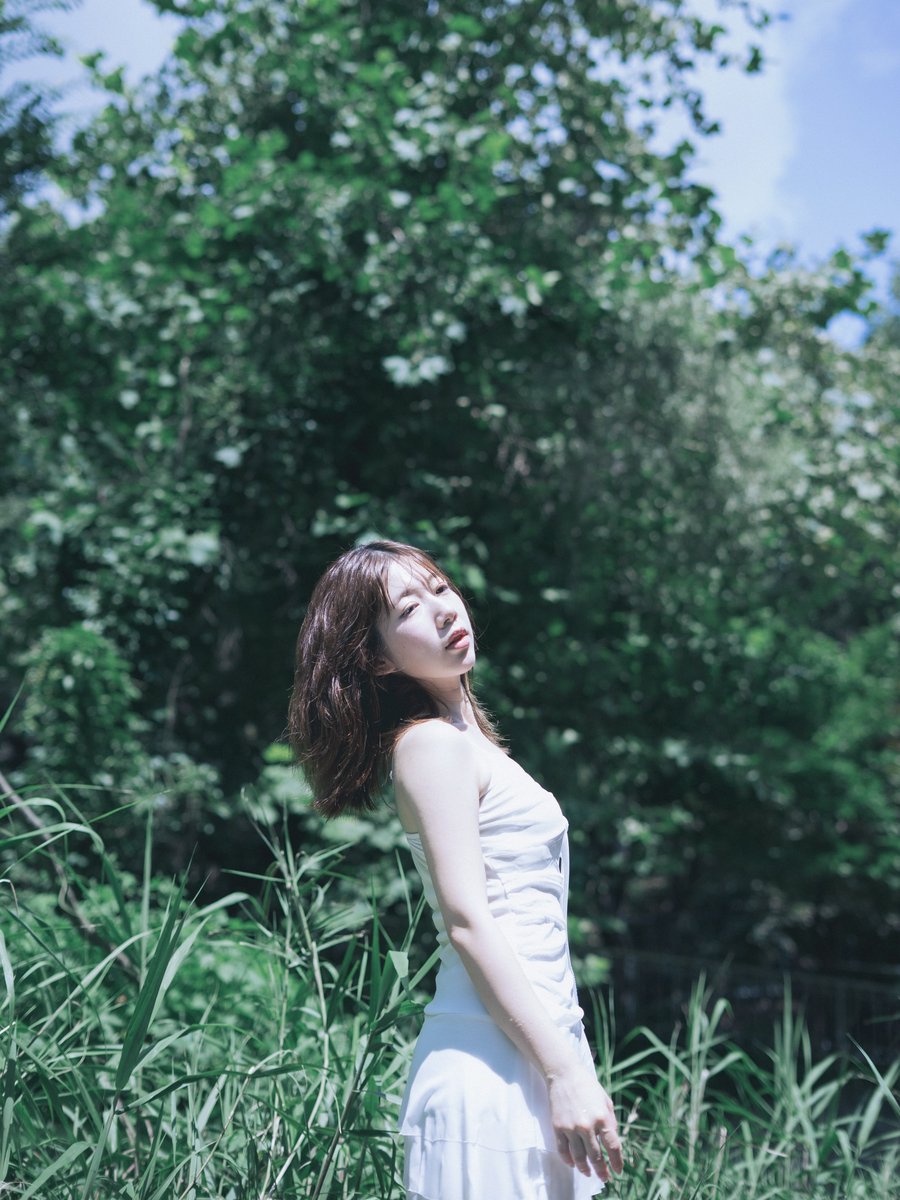 RonnaOrtman's tweet photo. 한여름의 환상, 빛으로 남을 순간. https://t.co/ef9rb7rAOl