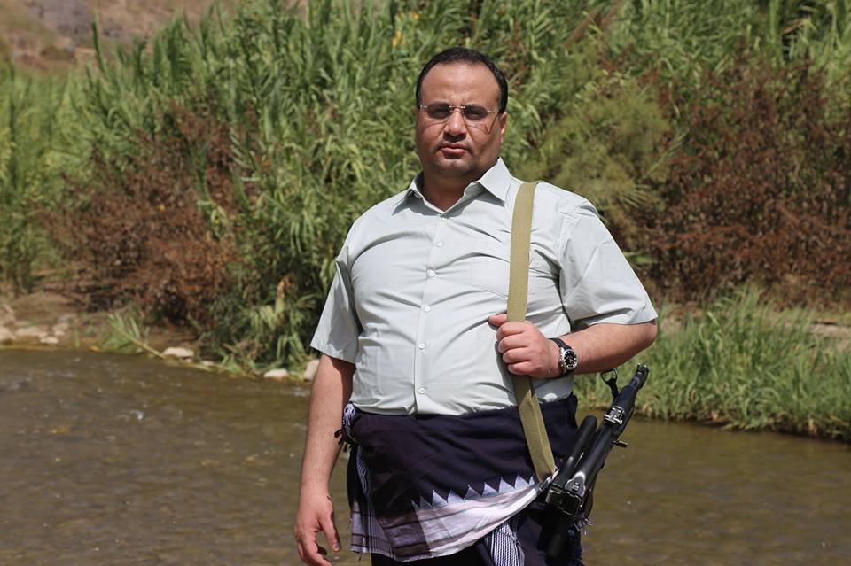 Nasruldin_Shaab's tweet photo. الصالــح الصـمّاد كالـحمدي 
والمهدي المشاط كالـصـماد

مابه تبايـــن بيــنهم عنــدي
ولا لدى امريكا ولا الموساد

ولا ابتُليت بحـبهم وحـــدي
ياقسم الاحصاءْ فعّل العدّاد
...
ذي ما اهتدى بالهدي يامهدي
هدّه بفرط "لـكل قـومٍ هـاد"
#نصرالدين_الشعاب https://t.co/8zRXAW5FcZ