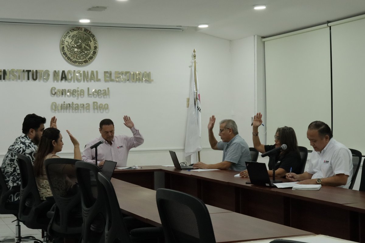 Junta_QR's tweet photo. En el #INEQRoo se llevaron a cabo:
✔️ Sesión Ordinaria de la Junta Local Ejecutiva.
✔️ Sesión del Subcomité de Adquisiciones, Arrendamientos y Servicios.
✔️ Sesión del Subcomité Técnico Interno para la Administración de Documentos. https://t.co/SVSvDW2Tgh