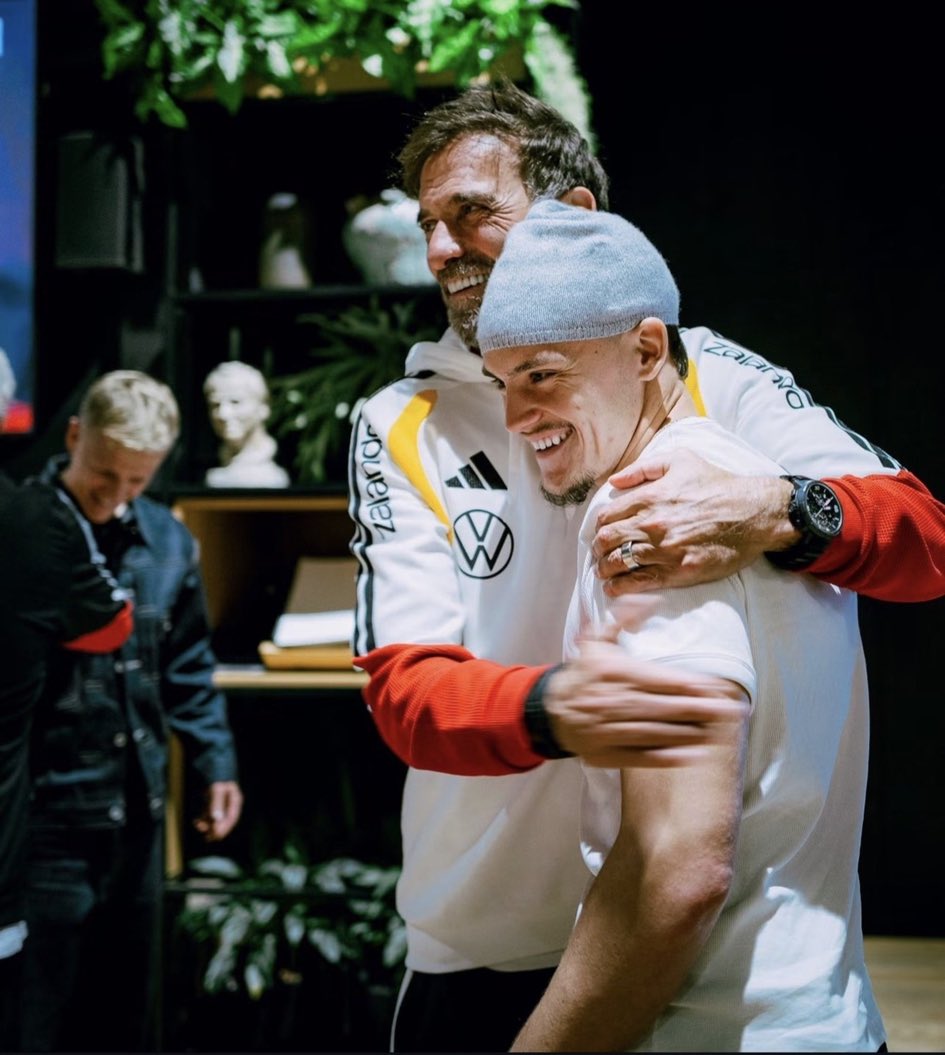 Anfield_Sector's tweet photo. The picture you’ve all been waiting for…. 🫂❤️🇩🇪

#LFC https://t.co/QWgMolMaSD