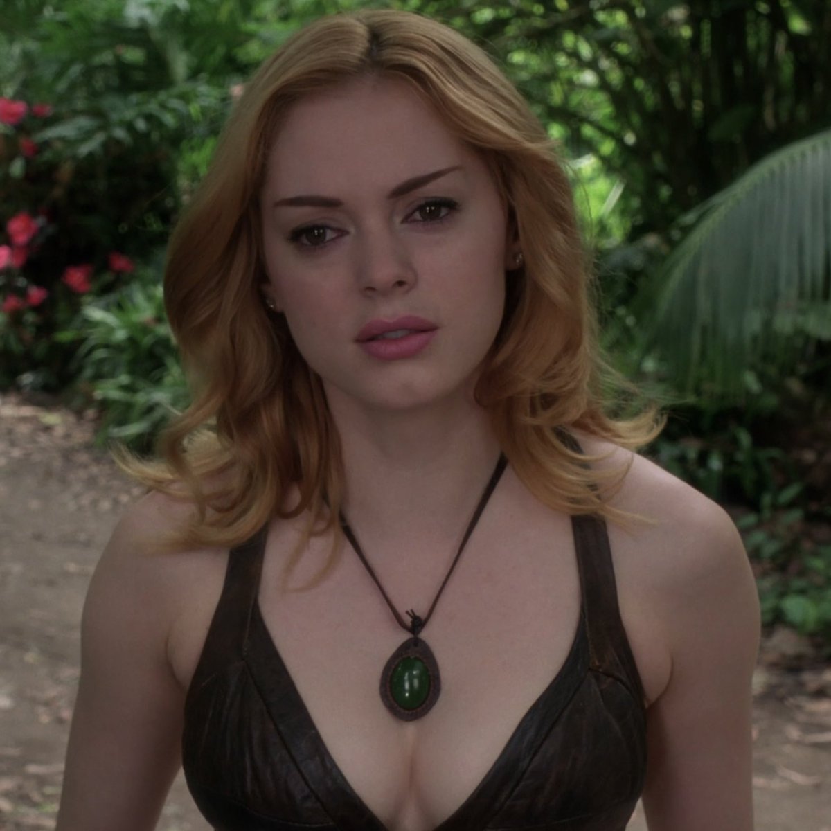 Charmed_Icons's tweet photo. Paige 

Season 6 Episode 1: Valley of the Dolls Part 1 

#rosemcgowan #paigematthews #charmed https://t.co/7TxfAGTLhC
