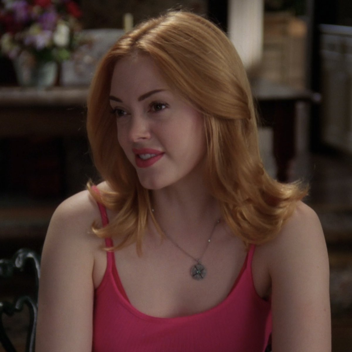 Charmed_Icons's tweet photo. Paige 

Season 6 Episode 1: Valley of the Dolls Part 1 

#rosemcgowan #paigematthews #charmed https://t.co/7TxfAGTLhC