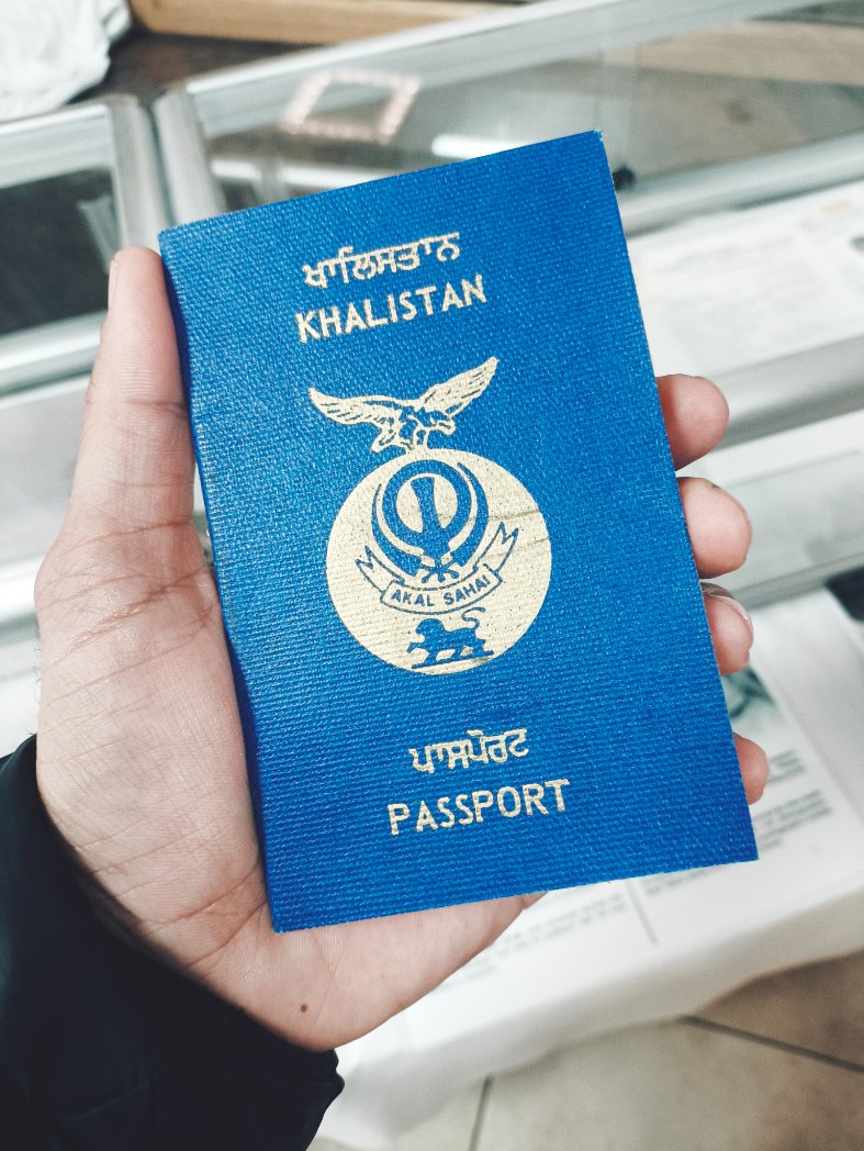 JaspreetSPhoto's tweet photo. #Khalistan #Passport #referandum #SFJ #Sovereignty #SikhRaj https://t.co/Ub3cxetkrD