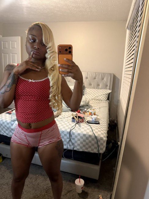 tashacakes6's tweet photo. do u have enough cum to fill up both my holes?? 
#riverside #hemet #ie #socal #sd #horny #nsfwtwt #rawislaw @SoCalCucklist_ @sneakylinksocal @socalcucklist3 @SneakyLinkLA https://t.co/nxYXMgsIbW