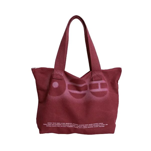 taekookyes's tweet photo. fabric bag agotada, pero la iban a comprar en gamarra y así, las armys mentían peor que hombre en vrd https://t.co/TQB5lTCSfG