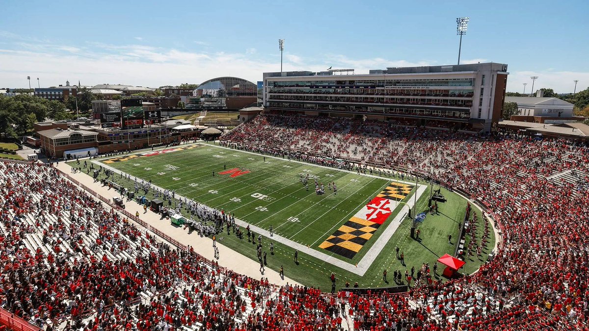 EvanCarterCFB's tweet photo. 1. Maryland (+1.5) vs. UCLA (-1.5) — Sept. 26

One of the strongest underdog projections on the Week 4 board comes in Maryland vs. UCLA. UCLA enters as a slight favorite, but the Carter Ratings see considerably more separation between these teams — in Maryland's direction.

The Carter Ratings give Maryland a 67.60% chance to win, compared to a 50.00% implied probability at the current +100 moneyline. That's a difference of roughly 17.60 percentage points. At Maryland +1.5 (-110), the market requires a 52.38% break-even rate, while the Carter Ratings give Maryland a 73.33% probability of covering, a difference of roughly 20.95 percentage points.

With such a short spread, the bigger story is which team the model expects to win. The market has UCLA as the favorite, while the Carter Ratings give Maryland better than a two-thirds chance of winning outright.

The market sees UCLA as the slight favorite. The Carter Ratings see Maryland as the more likely winner. 📊👀