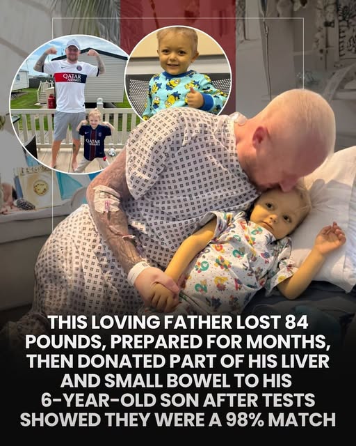 Zarnish45hs's tweet photo. In this world no on can do this for your except your Parents 🥹🥹🥹 https://t.co/mWuzbvP9ks