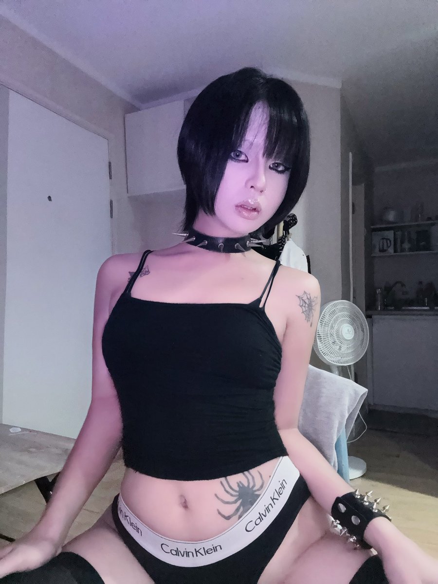 Hanabi7gs's tweet photo. รีโพสต์หนูหน่อยค่ะเปิดการมองเห็นหนูหน่อยค่ะพี่🫂🙏🏻

#emostyle #pattaya #femboy #ladyboy 
#anime #พัทยา #สาวสอง https://t.co/WGaNwMPwVT