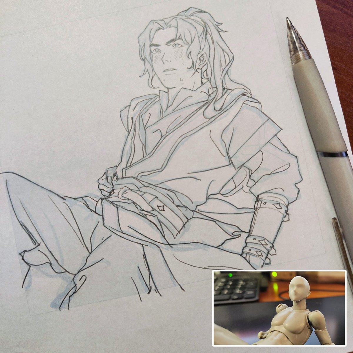 daria_gift_art's tweet photo. 🖊 Line art sketch for Mo Ran~ 
I used a reference mannequin to nail down the pose and the perfect angle - so handy! 👍

#HuskyAndHisWhiteCatShizun #2ha #sketch https://t.co/v6BNdBBtFo