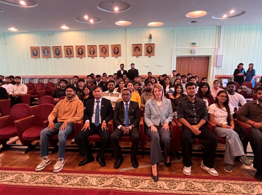 IndEmbMoscow's tweet photo. Minister (Education) Shri V. Kumar visited Tver State Medical University on 18 September 2026 and held discussions with the Rector and officials of the University. He also interacted with Indian students studying at the University.

**

Министр по вопросам образования при Посольстве Республики Индия в РФ г-н Винай Кумар 18 сентября 2026 года посетил Тверской государственный медицинский университет, где провёл переговоры с ректором и представителями руководства университета. Он также встретился с индийскими студентами, обучающимися в университете.

@PMOIndia @MEAIndia @PIB_India @DDNewslive @ANI @airnewsalerts @IndianDiplomacy @diaspora_india