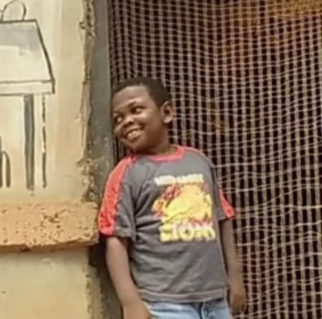 chidexYoungDice's tweet photo. Kylian mbabbe after looking at his back in the France starting lineup and  didn't see Lucas digne https://t.co/mr7RP3RxLG