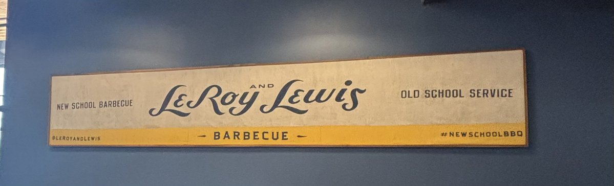 AaronWard__'s tweet photo. Having a FEAST at LeRoy and Lewis.
Everything was amazing! https://t.co/durBgGqo2M