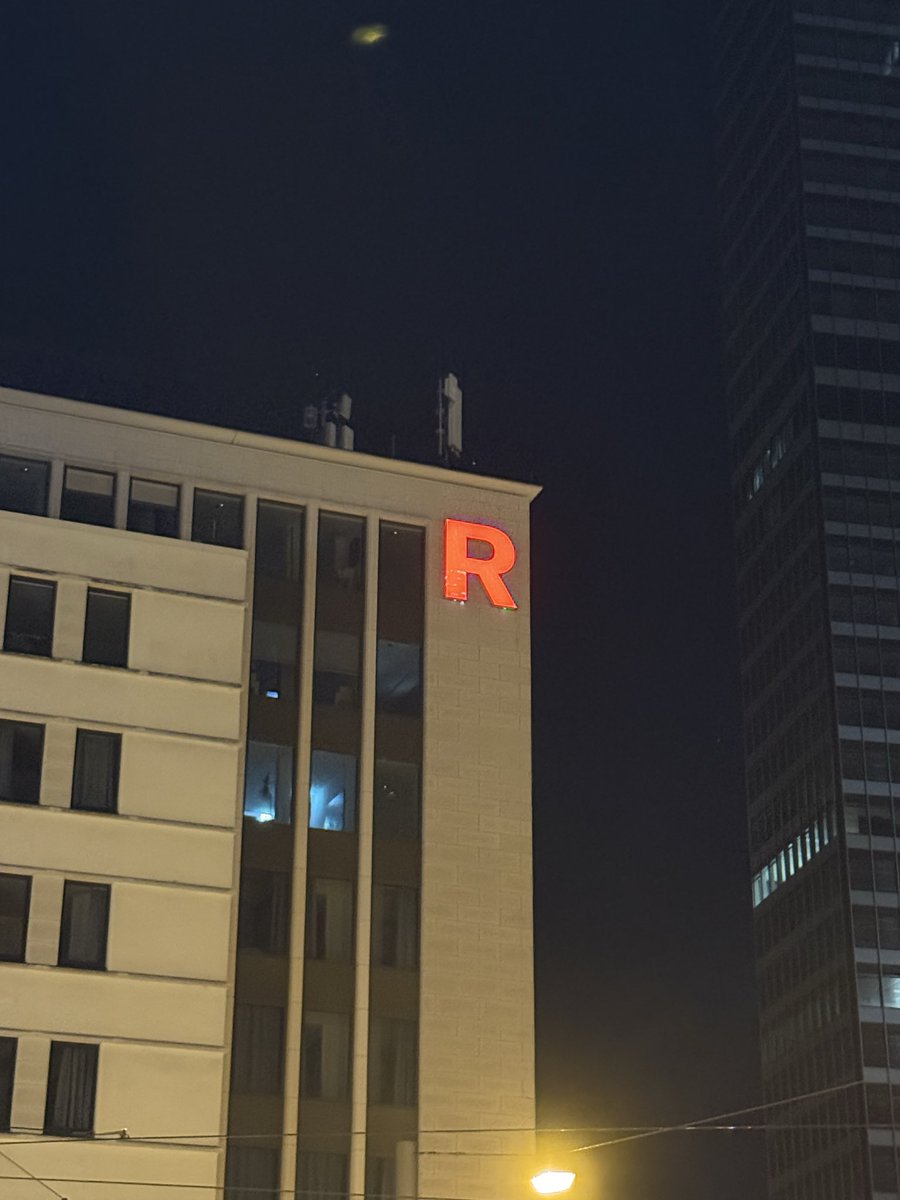 KoningLionheart's tweet photo. Arrived in Frankfurt. I have a feeling this place is up to no good. Team Rocket a little too open about their hq? https://t.co/kfGgOJHLAJ