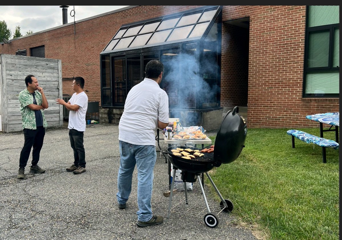 NCASNews's tweet photo. Our #NCASM Welcome Cookout was a huge success. We invited everyone to our Beltsville, MD research campus to share some smiles, good food and a chance to explore the location where so many atmospheric experiments happen. #NOAA #STEM #STEMResearch https://t.co/jtQBIXfnux