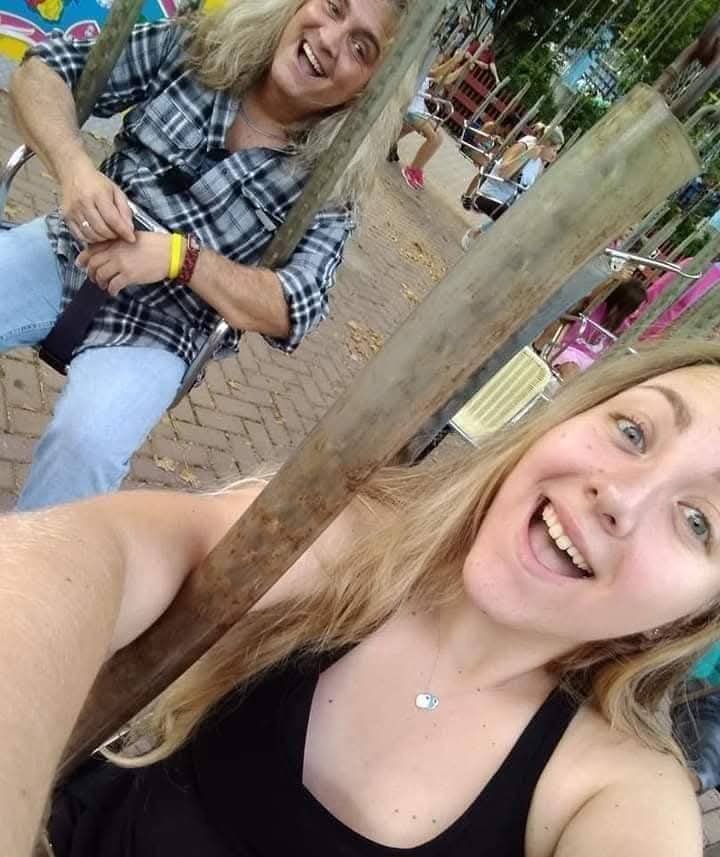 DJTommyRocks's tweet photo. #NationalDaughtersDay
#Bracquel #Daughter
#Daddy #DaddyDaughter
#MyLittleGirl https://t.co/RcT28JghRq