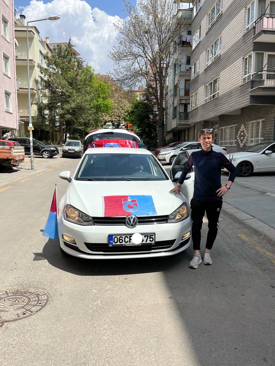 unaltayar's tweet photo. En sade halimiz 📍 Ankara 
şampiyonluk zamanı https://t.co/hw4bXy13pO